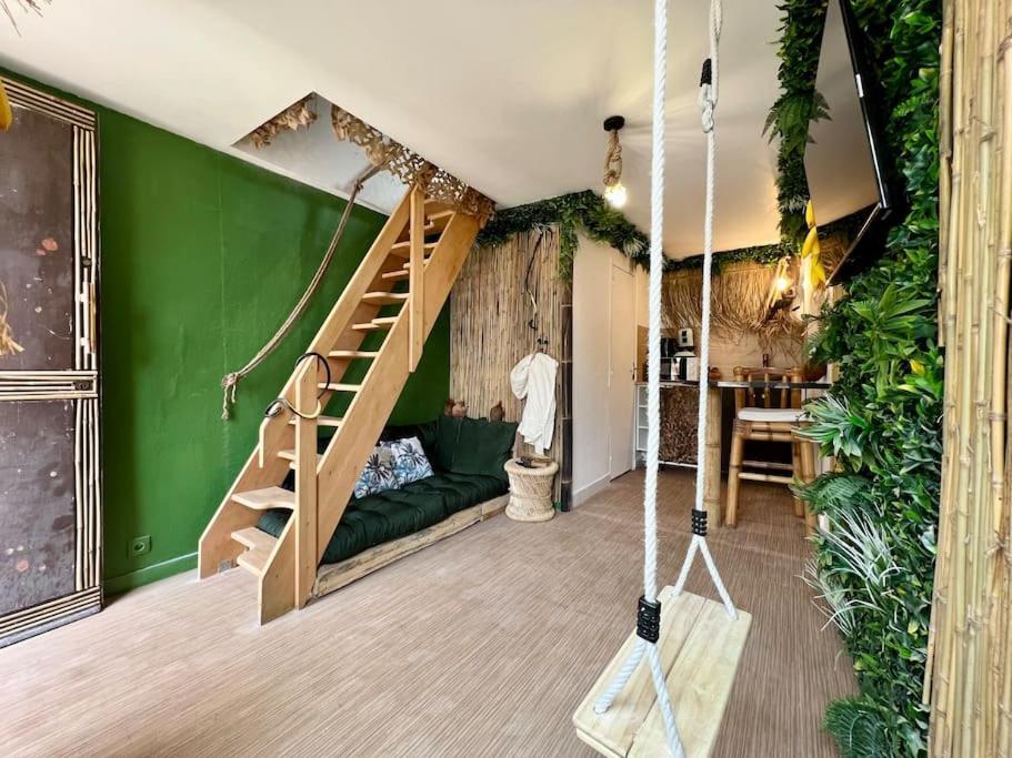 Nuit Dans La Jungle - Love Room Souppes-sur-Loing Экстерьер фото