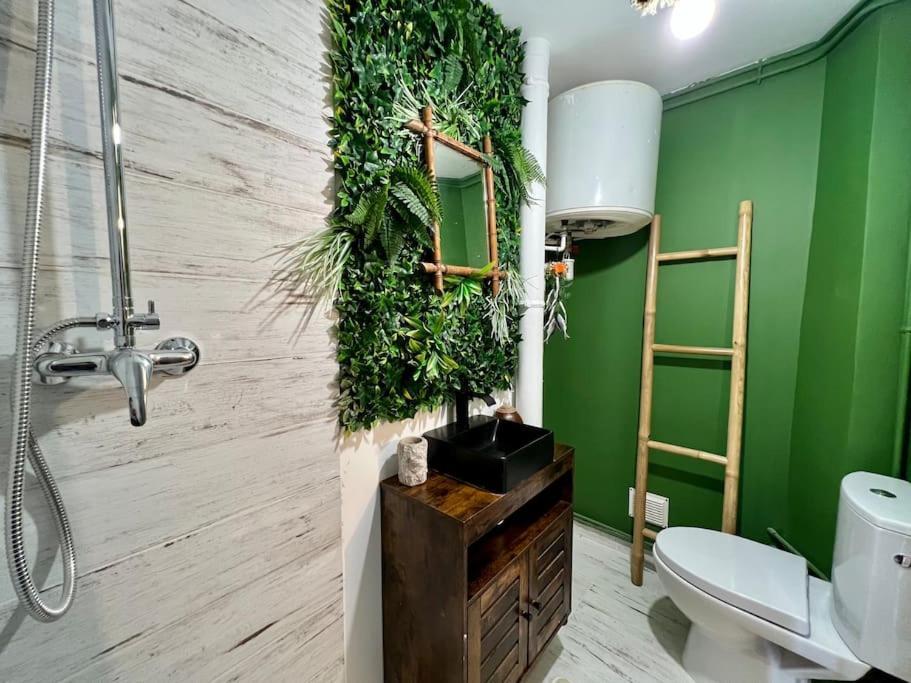 Nuit Dans La Jungle - Love Room Souppes-sur-Loing Экстерьер фото
